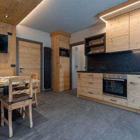 Bluebell Apartments Livigno Exterior photo