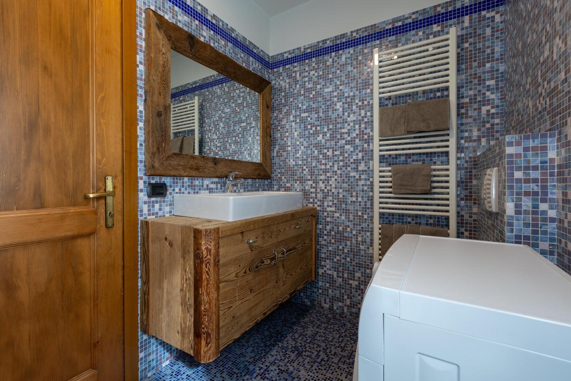 Bluebell Apartments Livigno Exterior photo