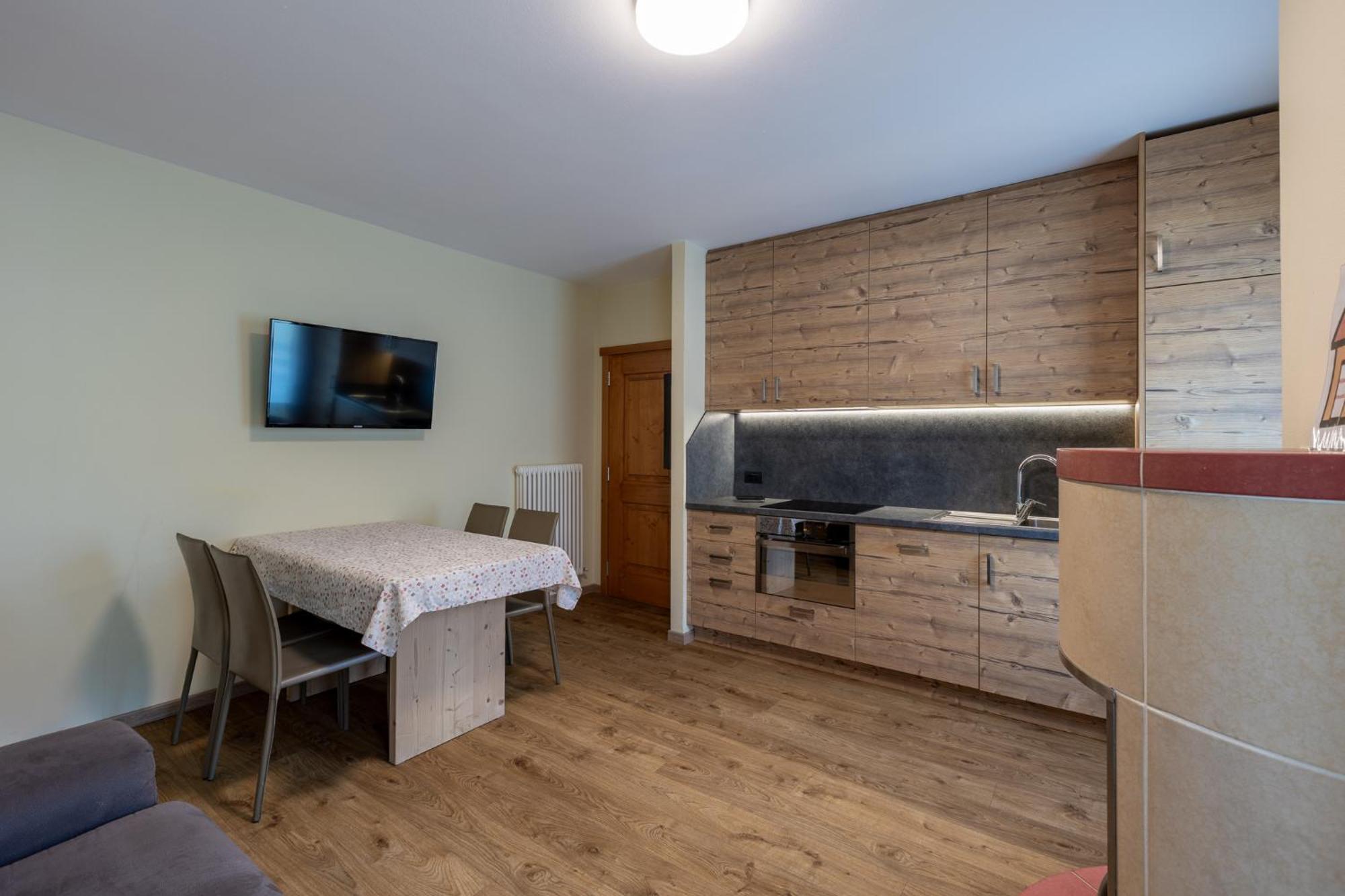 Bluebell Apartments Livigno Exterior photo